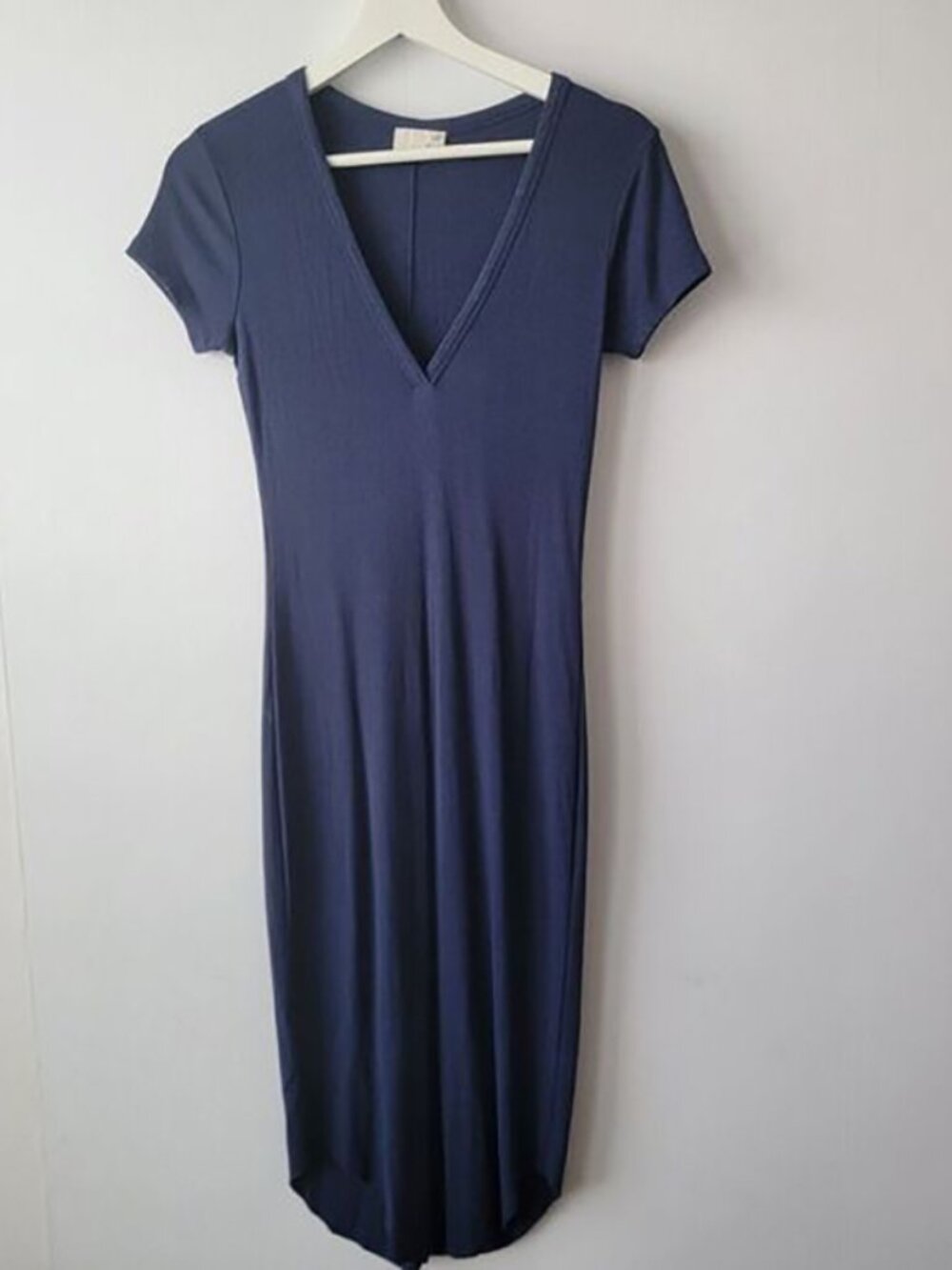 Wilfred Free womens shirt dress size XS Aritzia blue v-neck knit short sleeve